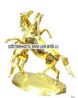 Шикарная подарочная скульптурная группа "Играющие кони", знаменитого советского скульптора А.И. Посядо. Изумительная полированная бронза. Каслинское литье.