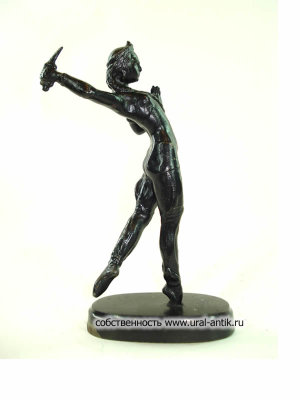 Скульптура-миниатюра балерины "ЗАРЕМА", 1980 года выпуска. Каслинское литье. Материал чугун.