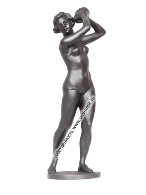 Скульптура спортивно-агитационная «Юная метательница диска. Пономарева (Ромашина) Нина Аполлоновна »